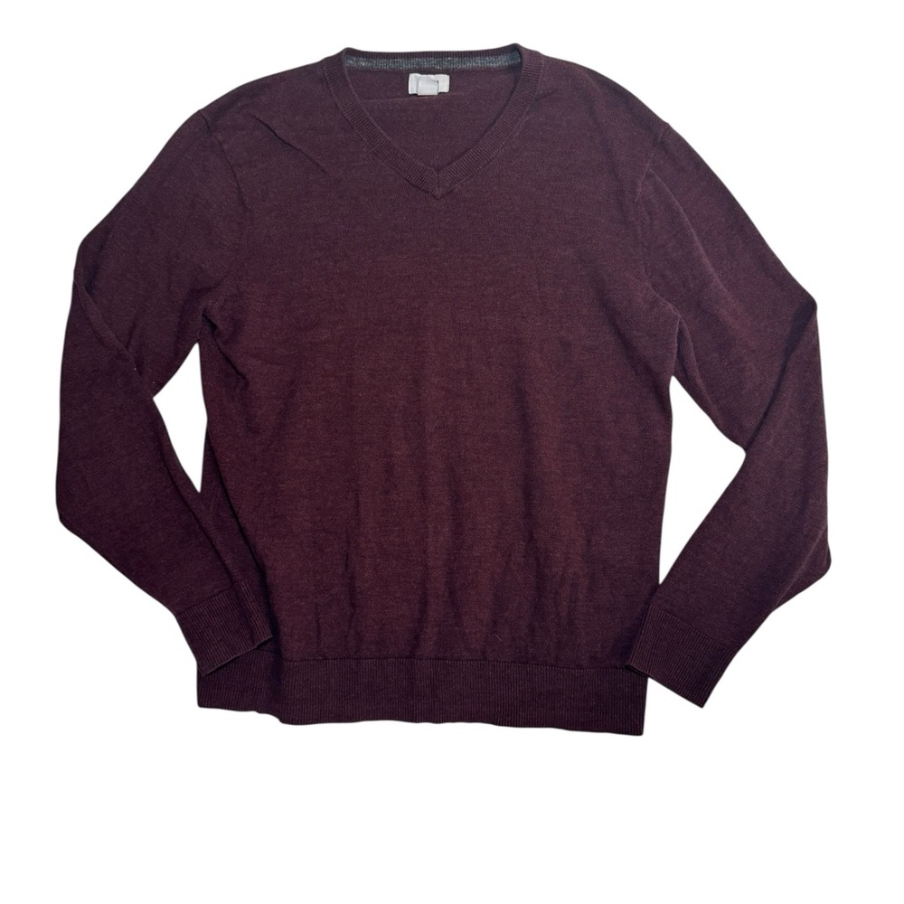 Old Navy Men's V-Neck Maroon Sweater‎